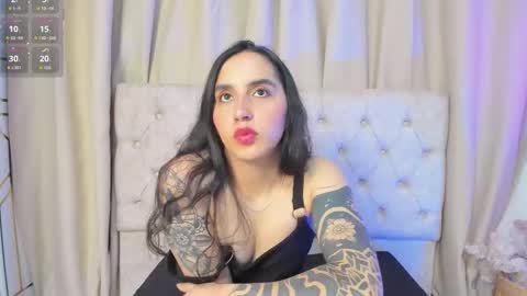 kaylee_lee online show from 10/13/25, 04:23