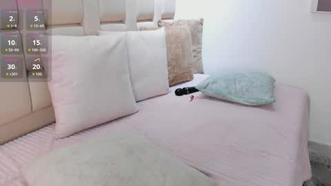 Snapshot of kaylee_scott_ chatting on 05/19/26, 08:15 kaylee_scott_ online show from 05/19/26, 08:15