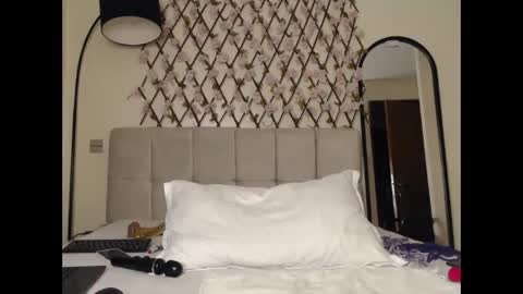 Kaylee online show from 04/03/26, 12:30