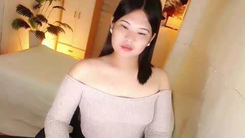 Y O U R        F U T U R E       K A Y L E E  online show from 11/28/25, 06:43