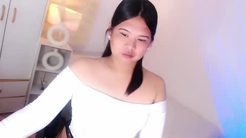 Y O U R        F U T U R E       K A Y L E E  online show from 04/09/26, 12:10