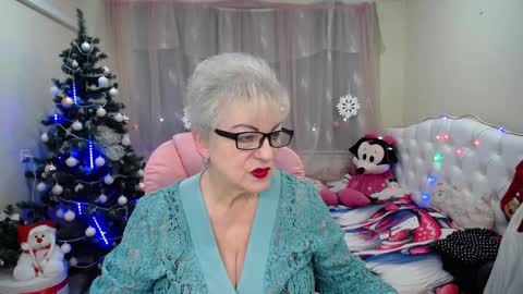 kaylesmoll online show from 01/11/25, 07:27