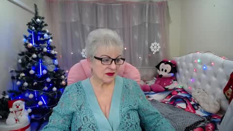 kaylesmoll online show from 01/11/25, 10:51