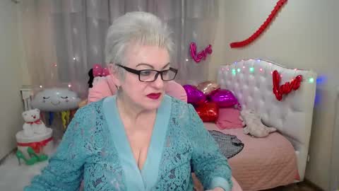 kaylesmoll online show from 02/06/25, 05:25