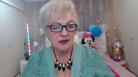 kaylesmoll online show from 09/17/25, 07:04