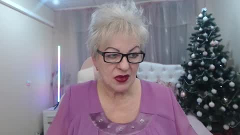 kaylesmoll online show from 01/08/26, 08:44