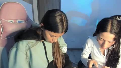 kaylie online show from 12/19/25, 11:23