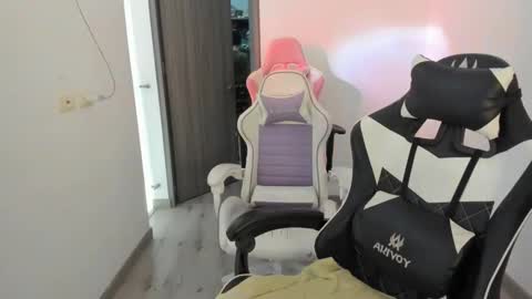 kaylie online show from 02/10/26, 02:43