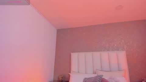 kayliebrooks online show from 11/09/25, 03:32