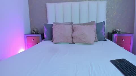 kayliebrooks online show from 05/04/26, 06:48