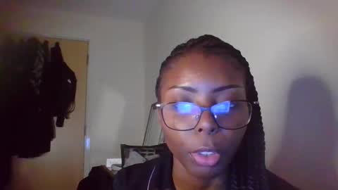 kayxo_ online show from 12/04/25, 05:32