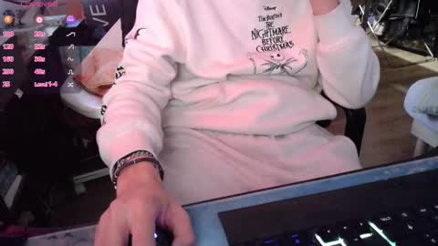 Ghost06 online show from 10/21/25, 10:05