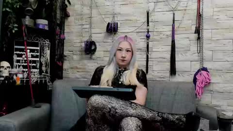 Snapshot of kaziaswart chatting on 05/01/26, 12:48 Miss Kazia online show from 05/01/26, 12:48
