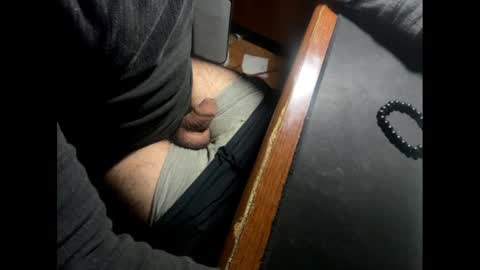 Snapshot of kazuya525466 chatting on 02/15/25, 03:09 kazuya525466 online show from 02/15/25, 03:09