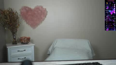 EliandKylie online show from 02/19/25, 06:44