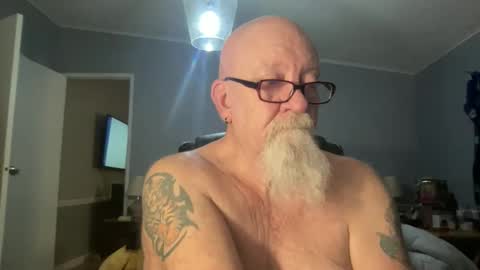 kcbace61760 online show from 03/01/26, 01:40