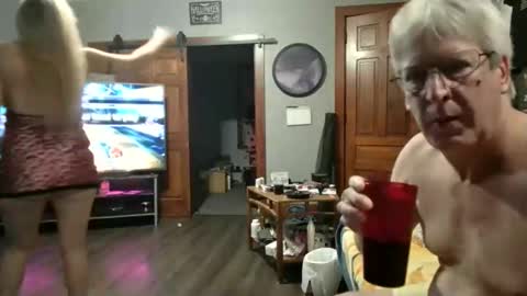 kdb6985 online show from 11/08/25, 01:28