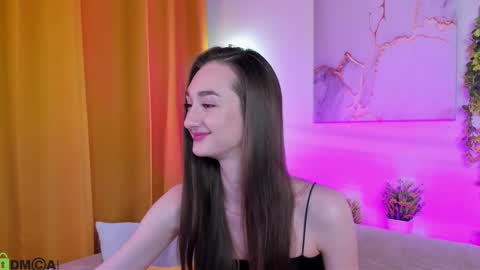 Kelly GMT 2 Su We Th Fr Sa   0300AM-09-00AM   online show from 11/26/25, 01:28