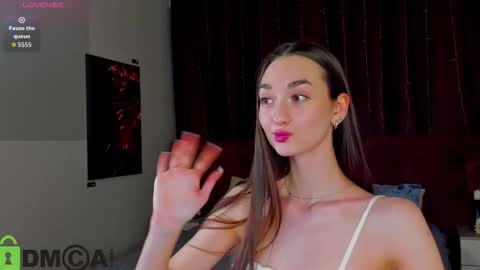 Kelly GMT 2 Su We Th Fr Sa   0300AM-09-00AM   online show from 12/04/25, 02:10