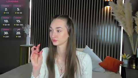 Kelly GMT 2 Su We Th Fr Sa   0300AM-09-00AM   online show from 02/17/26, 04:31