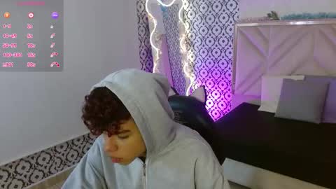 Snapshot of keahi_tay chatting on 02/25/26, 11:42 keahi online show from 02/25/26, 11:42