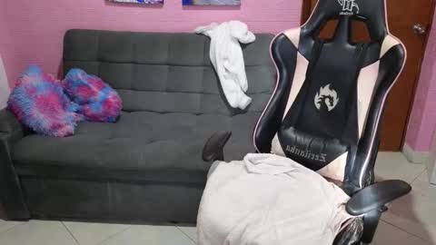 keeiity_moon online show from 02/24/26, 08:40