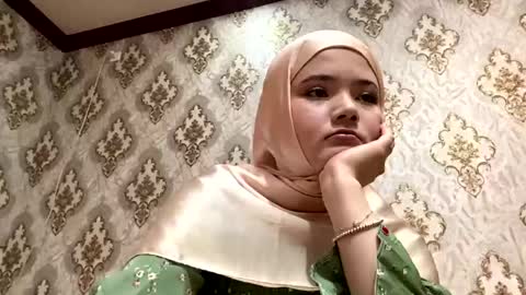 Kate online show from 04/23/26, 05:41