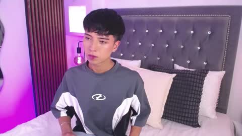 Snapshot of keen_nico chatting on 02/20/26, 12:38 nico online show from 02/20/26, 12:38