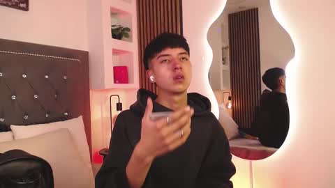 nico online show from 03/18/26, 12:41