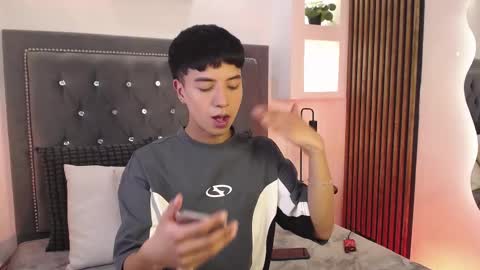 nico online show from 03/26/26, 12:44