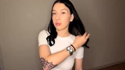 Snapshot of keenaukich chatting on 10/30/25, 08:20 Ivy online show from 10/30/25, 08:20