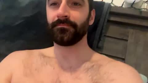 Snapshot of keepquietj chatting on 02/13/25, 12:35 keepquietj online show from 02/13/25, 12:35