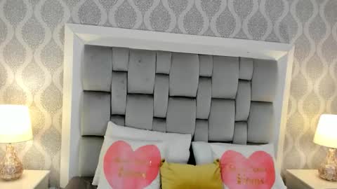 Snapshot of keiira_fox chatting on 01/12/26, 11:26 Keiira Fox online show from 01/12/26, 11:26