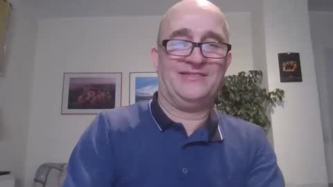 keilie1 online show from 01/05/25, 09:47