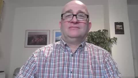 keilie1 online show from 02/14/25, 10:47