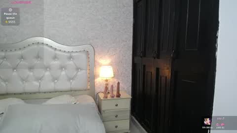 Keily online show from 04/13/26, 01:49