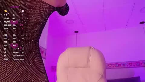 Snapshot of keily_gh1 chatting on 01/09/25, 04:08 KEILY  online show from 01/09/25, 04:08