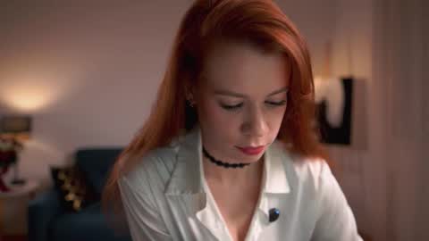 keira_knight online show from 11/07/25, 10:10