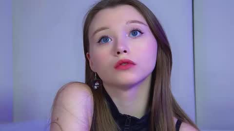 Keira online show from 03/22/26, 06:06