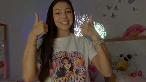 Snapshot of keirasworld chatting on 05/08/26, 12:27 keira online show from 05/08/26, 12:27