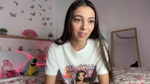 Snapshot of keirasworld chatting on 06/08/26, 12:14 keira online show from 06/08/26, 12:14