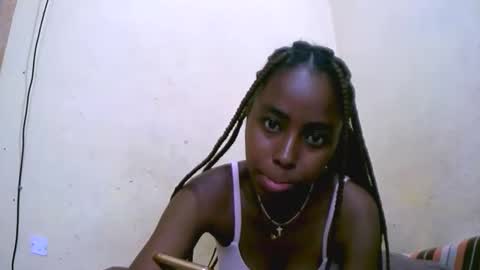 keisha759446 online show from 11/02/25, 08:17