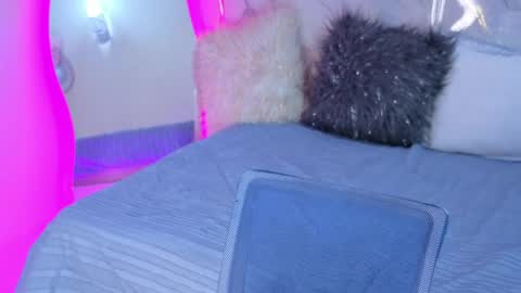 Keisy  online show from 05/15/26, 01:40