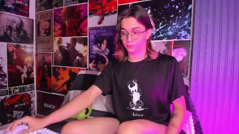 Snapshot of keita_moon chatting on 07/27/26, 12:23 Keita moon online show from 07/27/26, 12:23