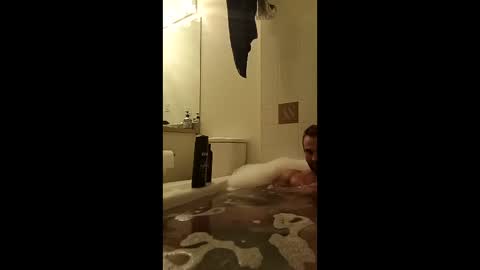 clyde online show from 12/16/25, 08:41