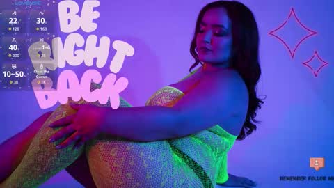 Sofia online show from 12/22/25, 12:13