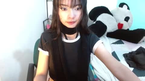 annie rosse16 online show from 10/30/25, 04:08