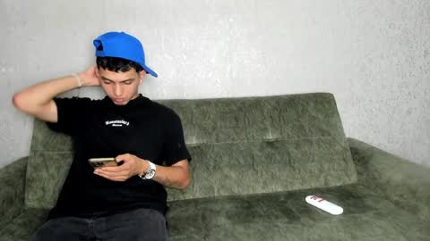 Snapshot of keity_sex20 chatting on 04/07/26, 02:56 VALENTINA-18 NIKOLAI-19 -SEBAS-19 online show from 04/07/26, 02:56