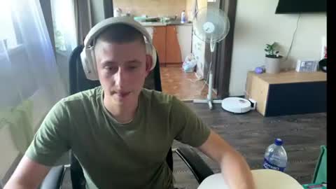 Snapshot of keksik__ chatting on 07/02/26, 11:05 keksik__ online show from 07/02/26, 11:05