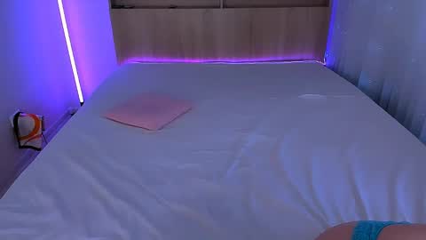 Linda online show from 04/04/26, 08:12